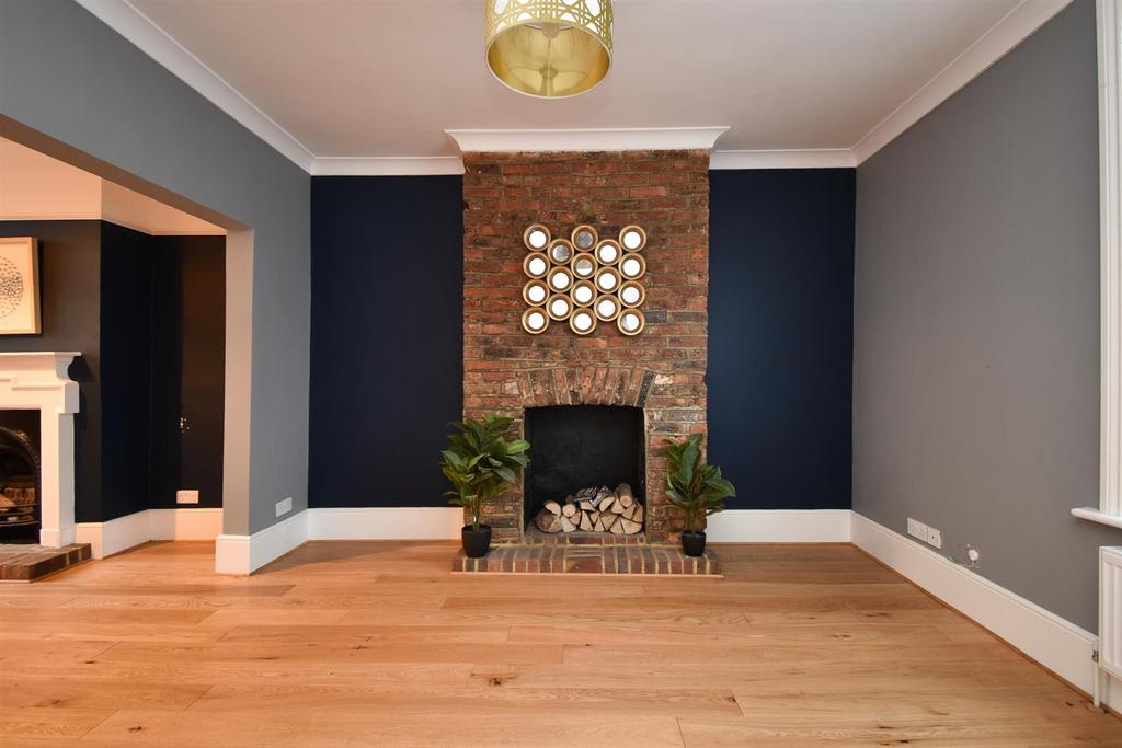 Living & dining room