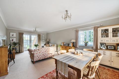 2, Hunt Cottages Goring Lane, Goddards Green, Reading, RG7 3BA