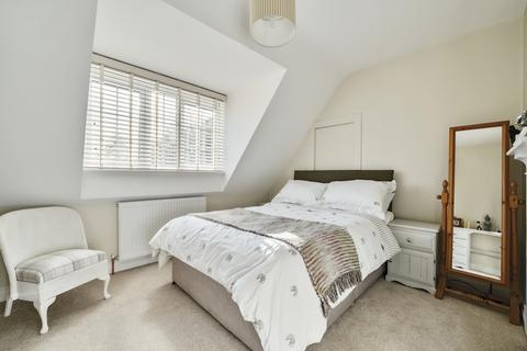 2, Hunt Cottages Goring Lane, Goddards Green, Reading, RG7 3BA