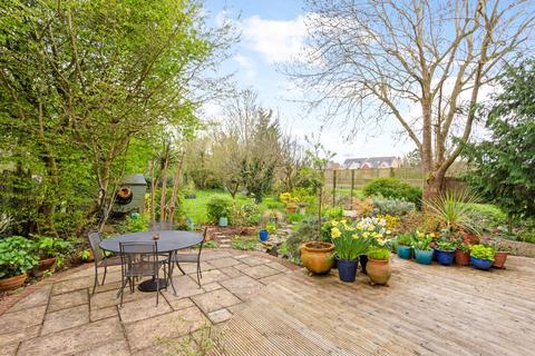 The Cottage Douglas Lane, Wraysbury, Staines-upon-thames, TW19 5NG