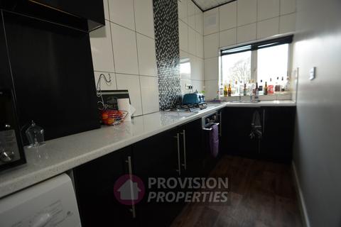 1 bedroom flat to rent, Belle Vue Road, Hyde Park LS3