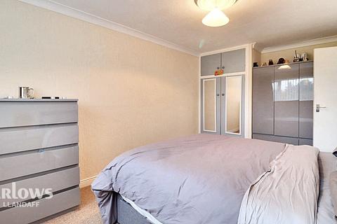 1 bedroom flat for sale, Curlew Close, Cardiff