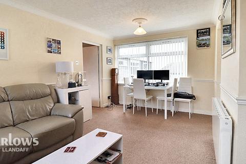 1 bedroom flat for sale, Curlew Close, Cardiff