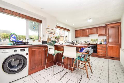 undefined, Aylesham Way, Hampshire GU46