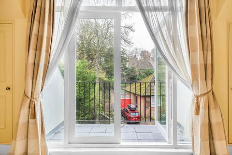 1 bedroom flat for sale, West Hill, Harrow on the Hill Village Conservation Area