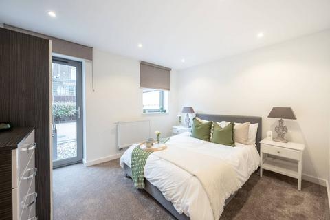 3 bedroom flat for sale, Hawthorne Road, Willesden Green, London, NW10