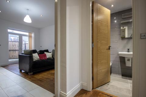 undefined, Gosforth, Newcastle Upon Tyne, NE3