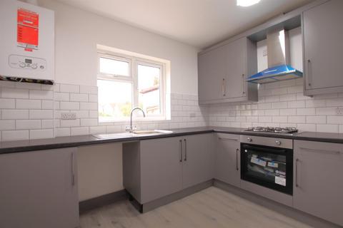 3 bedroom semi-detached house to rent, Nursery Way, Staines-Upon-Thames TW19