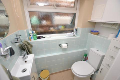 4 bedroom detached house for sale, Longmead Avenue, Chelmsford