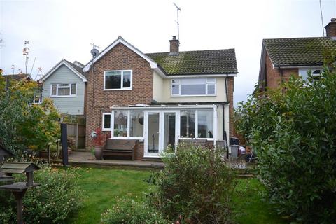 4 bedroom detached house for sale, Longmead Avenue, Chelmsford