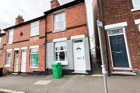 2 bedroom end of terrace house to rent, Edale Road, Nottingham NG2