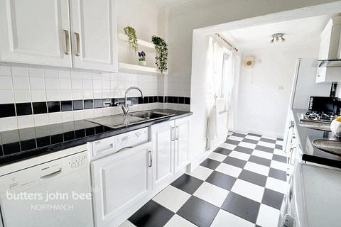 2 bedroom terraced house for sale, Brooklands Drive, Northwich