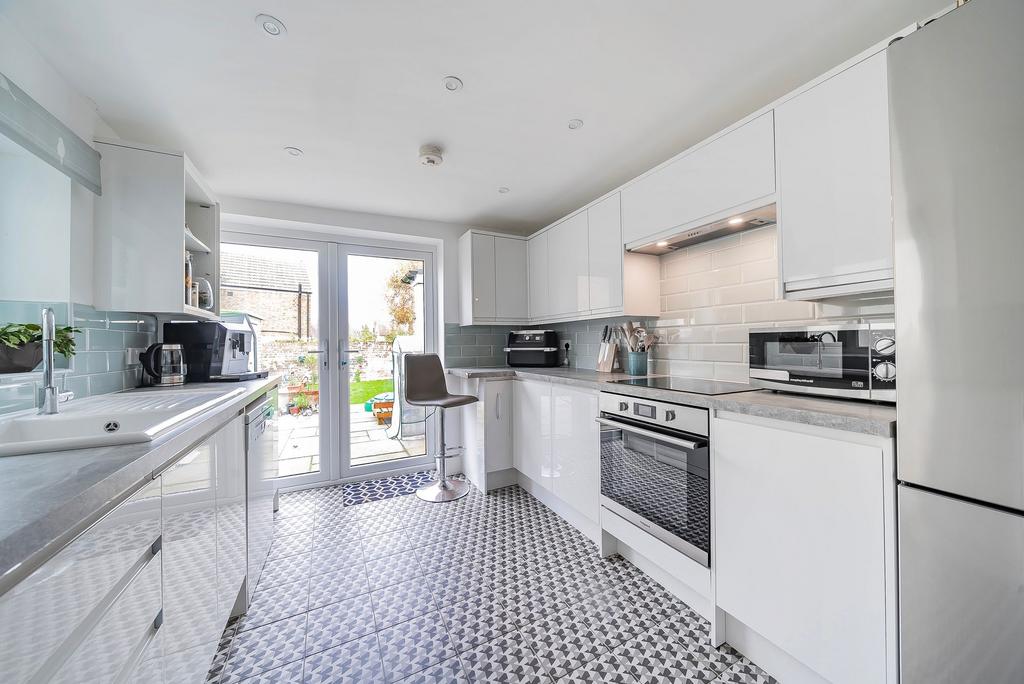 Kitchen (1)