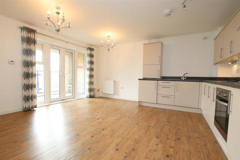 2 bedroom apartment to rent, Chapel Drive, Dartford, Kent.