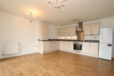 2 bedroom apartment to rent, Chapel Drive, Dartford, Kent.