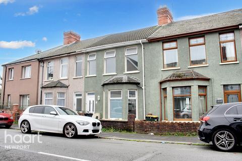 1 bedroom terraced house to rent, Cromwell Road, Newport