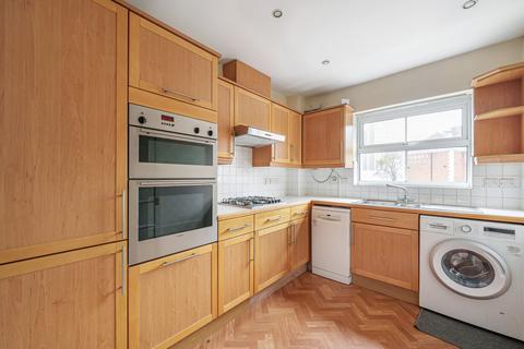 2 bedroom apartment to rent, Mountside Place, 1a Heathside Road, Woking, GU22