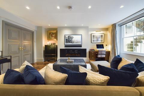 2 bedroom apartment for sale, Palace Gardens Terrace, W8