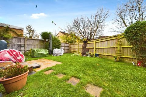 1 bedroom maisonette for sale, Sweet Briar Drive, Calcot, Reading, Berkshire, RG31