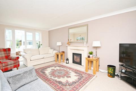 4 bedroom detached house for sale, Blenheim Way, Harrogate