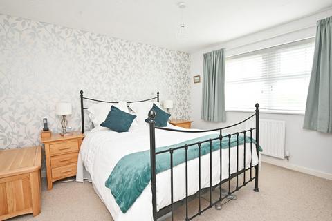 6 Blenheim Way, Harrogate, HG2 9DS