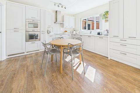 131 Butts Road, Ottery St Mary, EX11 1FP