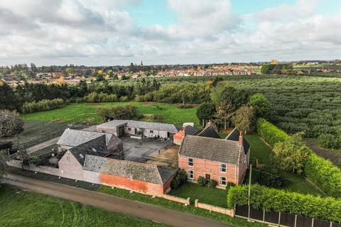 4 bedroom farm house for sale, Wisbech