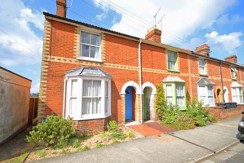 3 bedroom end of terrace house to rent, St Martins Road, Canterbury CT1