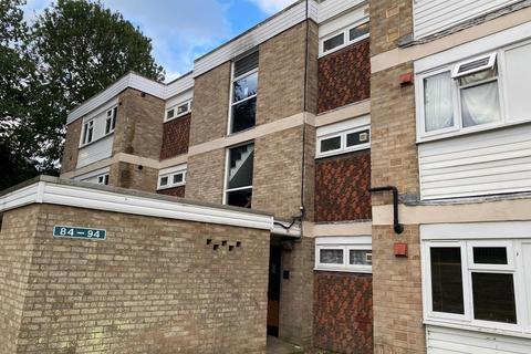 3 bedroom apartment to rent, Downs Road, Canterbury CT2