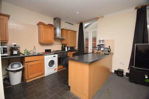 2 bedroom flat for sale, Mosquito Way, Hatfield AL10