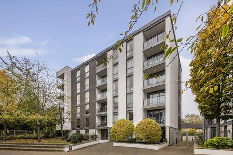 2 bedroom flat for sale, Clayponds Lane, Brentford TW8