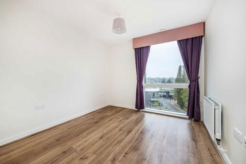 2 bedroom flat for sale, Clayponds Lane, Brentford TW8