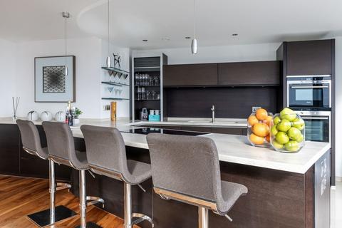undefined, Penthouse Apartment, Bridgewater Place