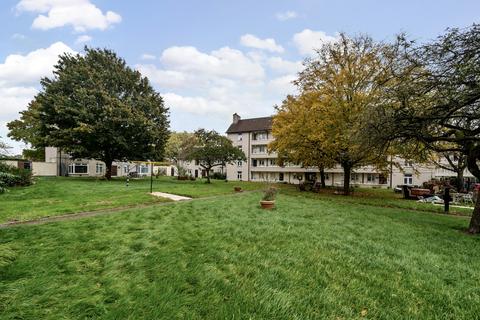 1 bedroom apartment for sale, Monkscroft, Gloucestershire GL51