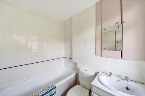 1 bedroom apartment for sale, Monkscroft, Gloucestershire GL51