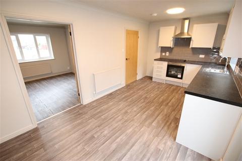 2 bedroom end of terrace house for sale, Totlands Drive, Great Clacton, Clacton on Sea