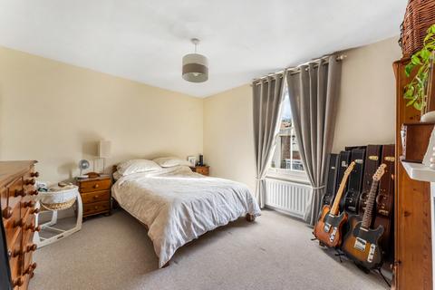 36 Francis Road, Wallington, SM6 9AS