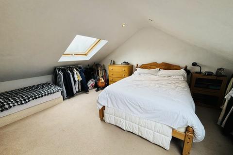 1 bedroom end of terrace house to rent, Trevarrack Place, Gulval