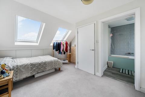 20 Elm Close, Carshalton, SM5 2AG