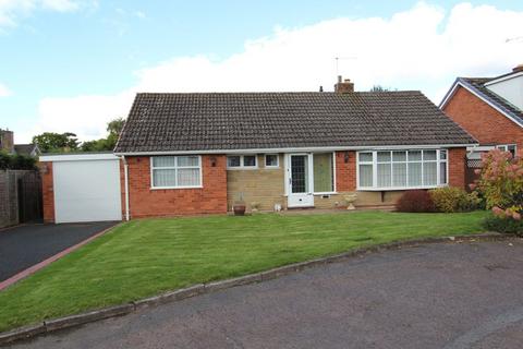 2 bedroom detached bungalow for sale, Yew Tree Lane, Tettenhall, Wolverhampton, WV6