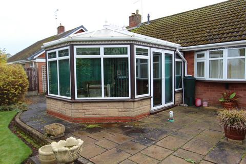 2 bedroom detached bungalow for sale, Yew Tree Lane, Tettenhall, Wolverhampton, WV6