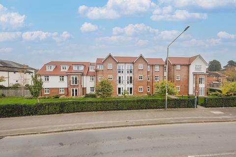 2 bedroom apartment for sale, Pinewood Gardens, Southborough