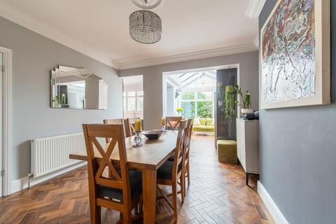 21 Heathview Crescent, Dartford, DA1 2PJ