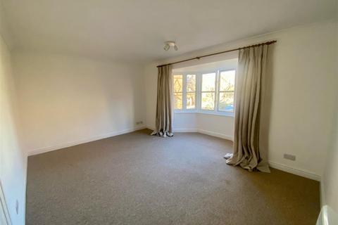 2 bedroom apartment to rent, Woodlands Lane, Chichester