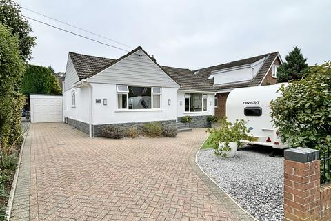 2 bedroom detached bungalow for sale, York Road, Broadstone