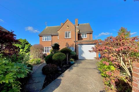 3 bedroom detached house for sale, Rykneld Way, Littleover