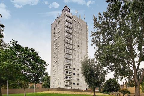 1 bedroom flat for sale, Bedford Road, Clapham North, London, SW4