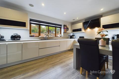 undefined, Uttoxeter Road, Hill Ridware