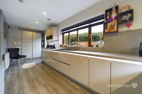 undefined, Uttoxeter Road, Hill Ridware