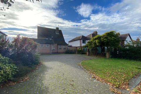 4 bedroom detached house for sale, Eccleshall Road, Stafford